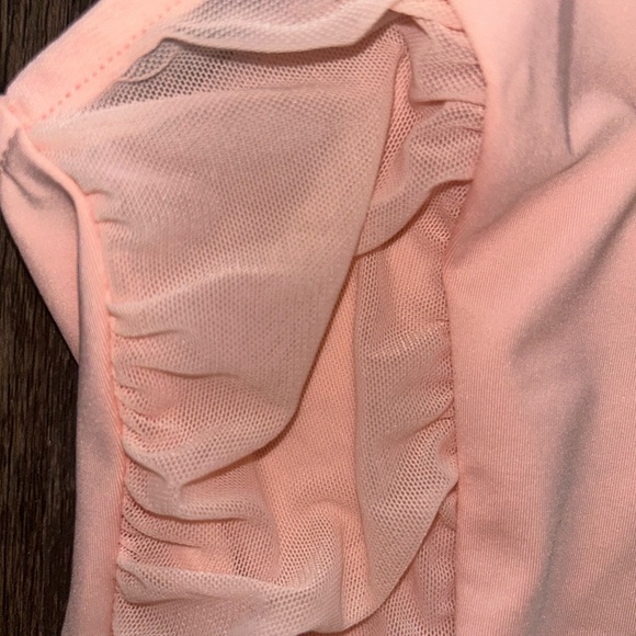 2 PC Legging w/ One-Shoulder Tank Set. Stretchy material. 10/ 10 recommend‼️ - Picture 10 of 10